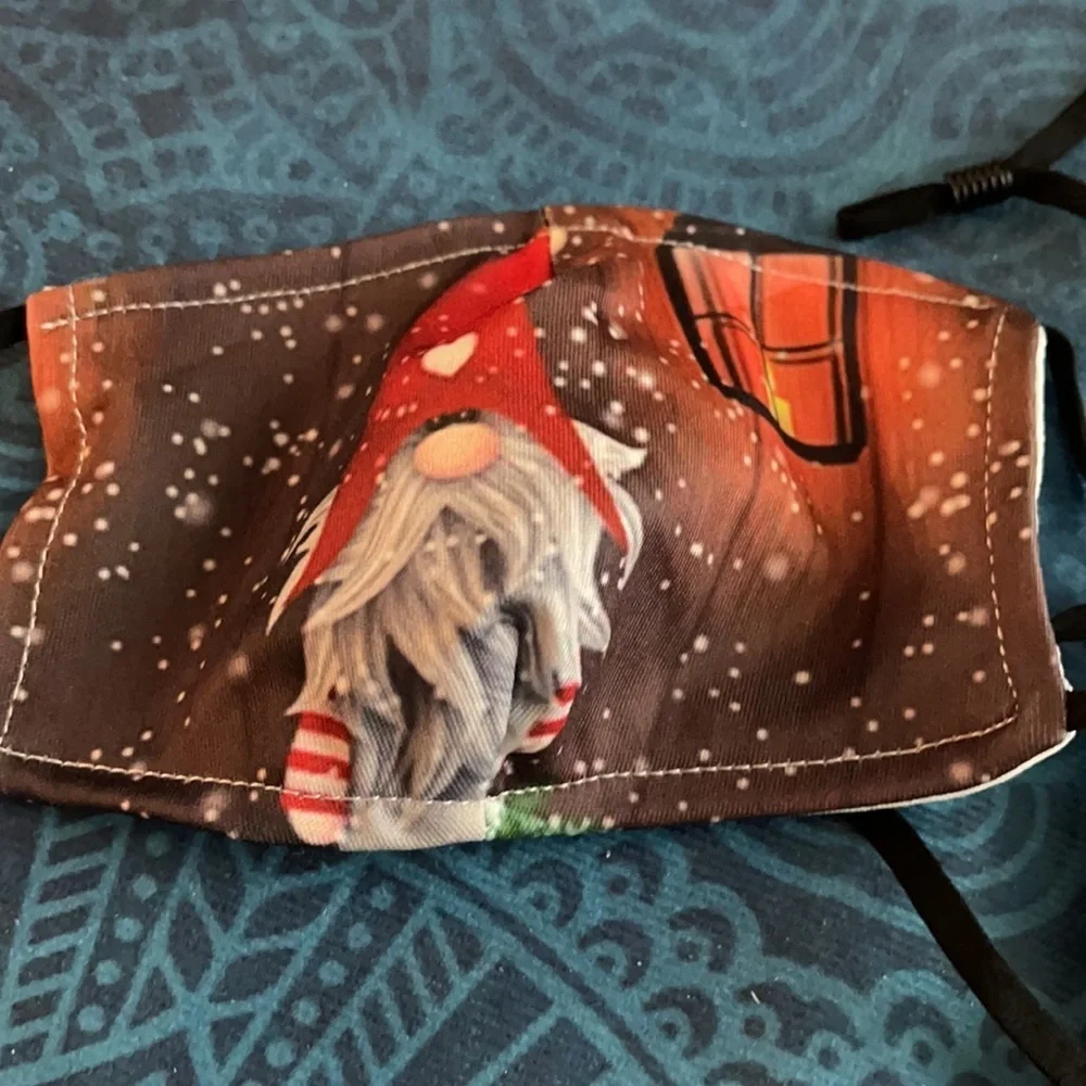 6/$20 New set/5 small Gnome Christmas face masks
